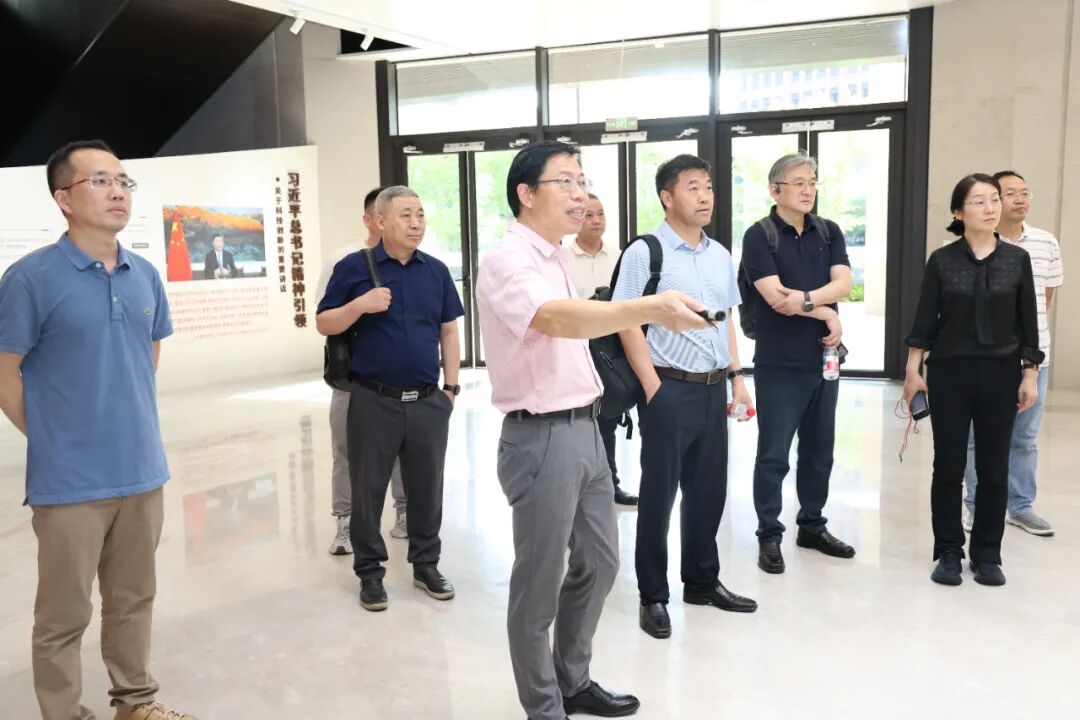 联合南京脑科医院优势专科力量，加快脑磁成像技术临床转化及应用